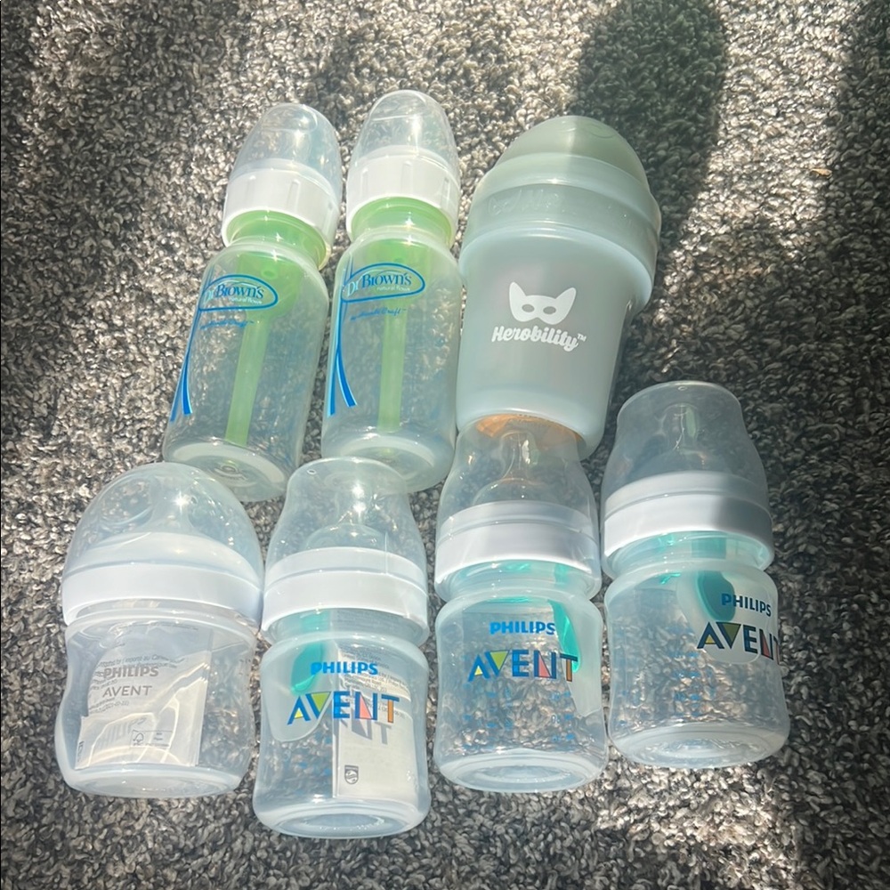 Philips Avent and Herobility Baby Bottles Set